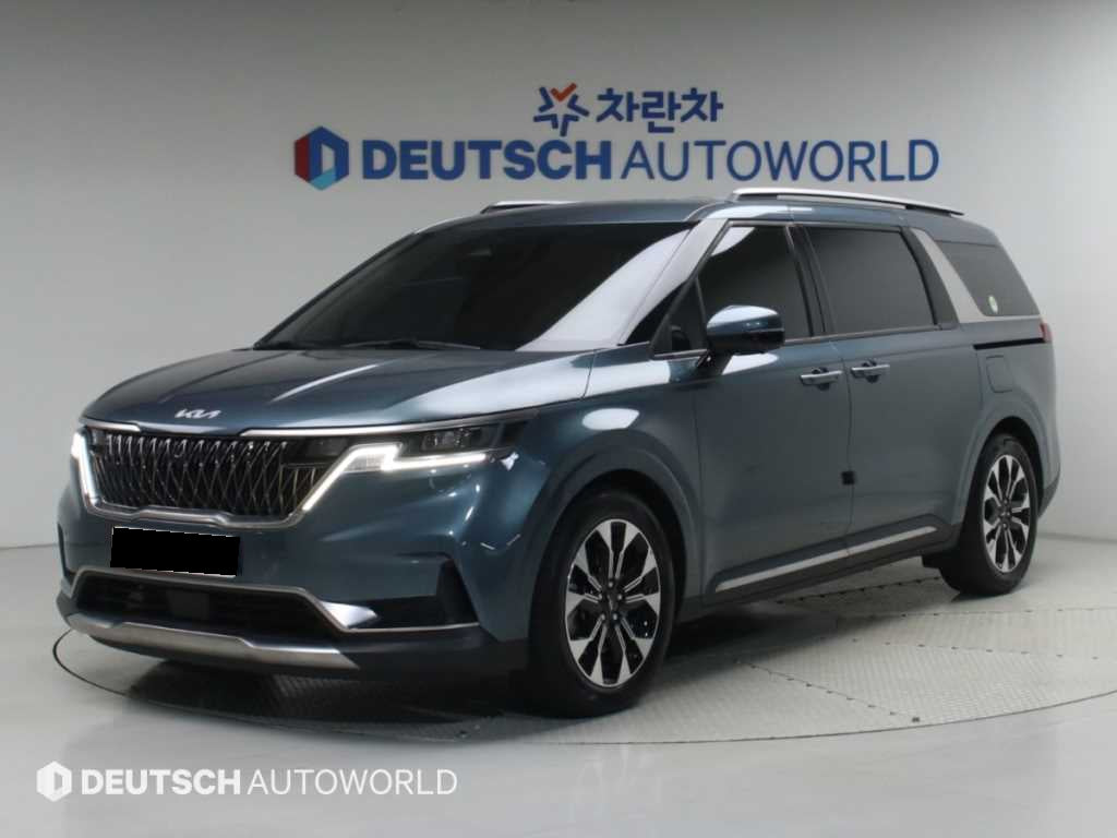Kia Carnival — photo 02
