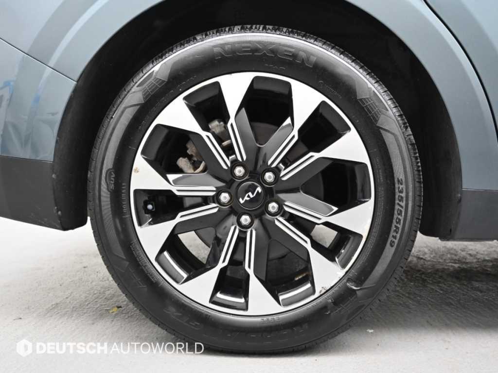 Kia Carnival — photo 06