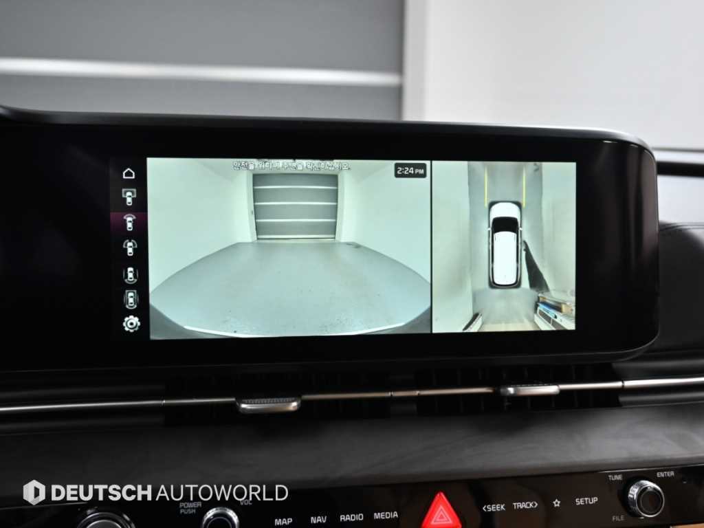 Kia Carnival — photo 16