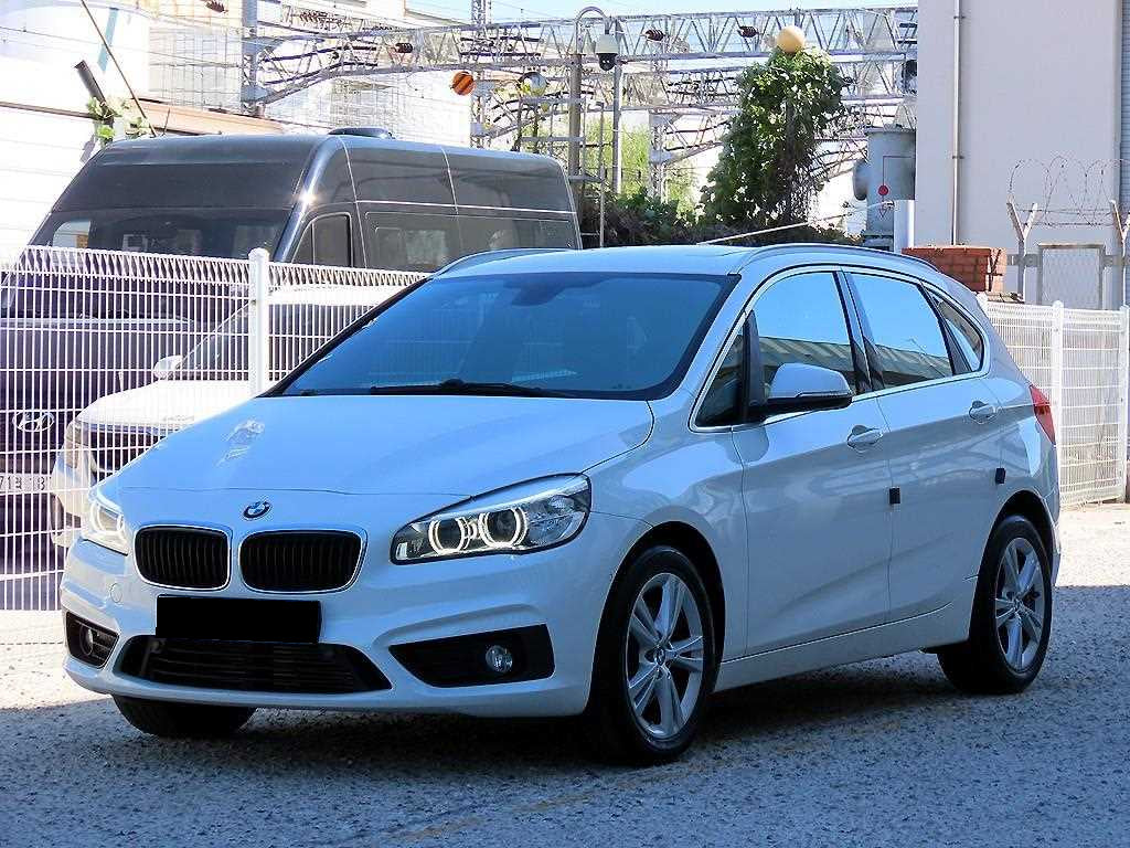 BMW 2-Series — photo 02