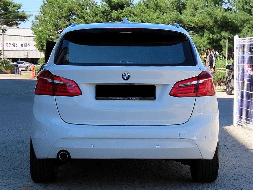 BMW 2-Series — photo 04
