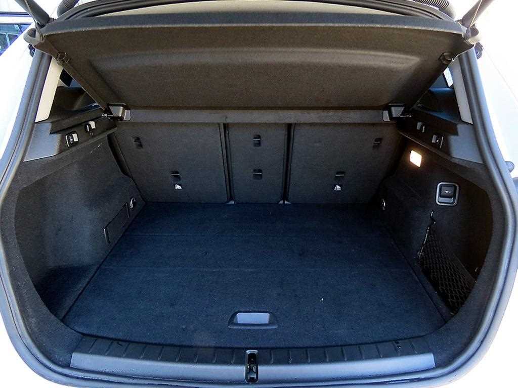 BMW 2-Series — photo 18