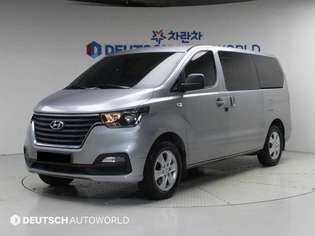 Hyundai Starex — photo 03
