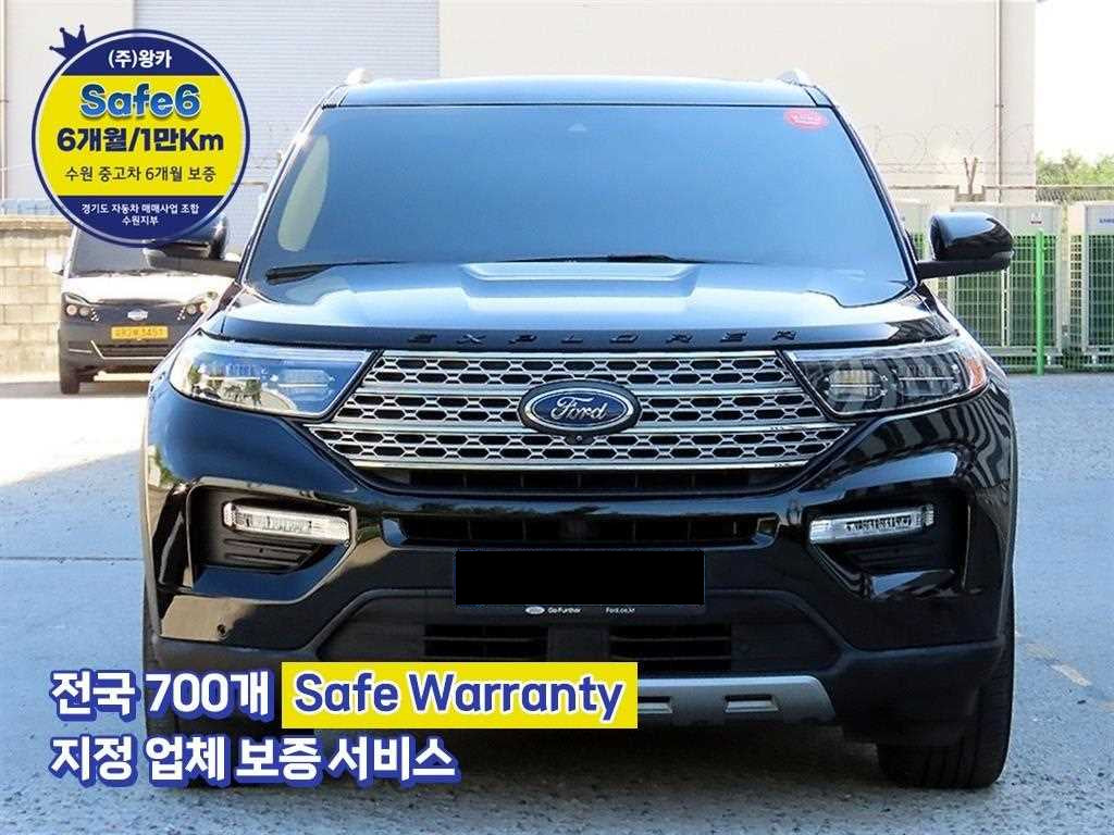 Ford Explorer — photo 01