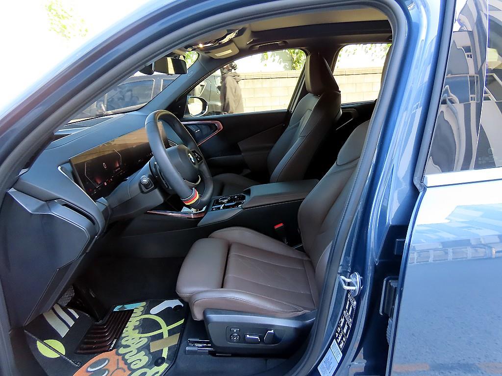 BMW X3 — photo 05