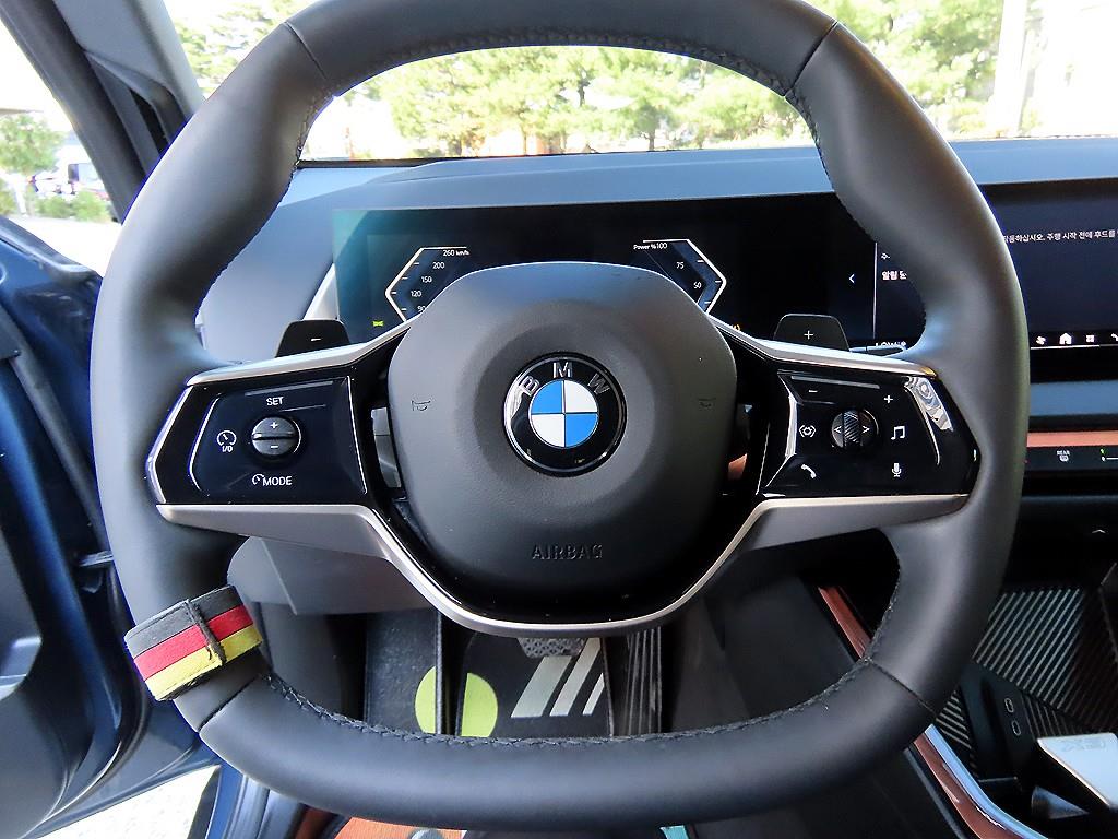 BMW X3 — photo 08