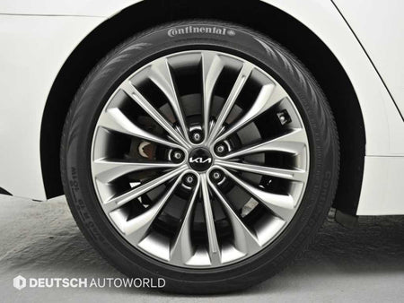 Kia K9 — photo 05