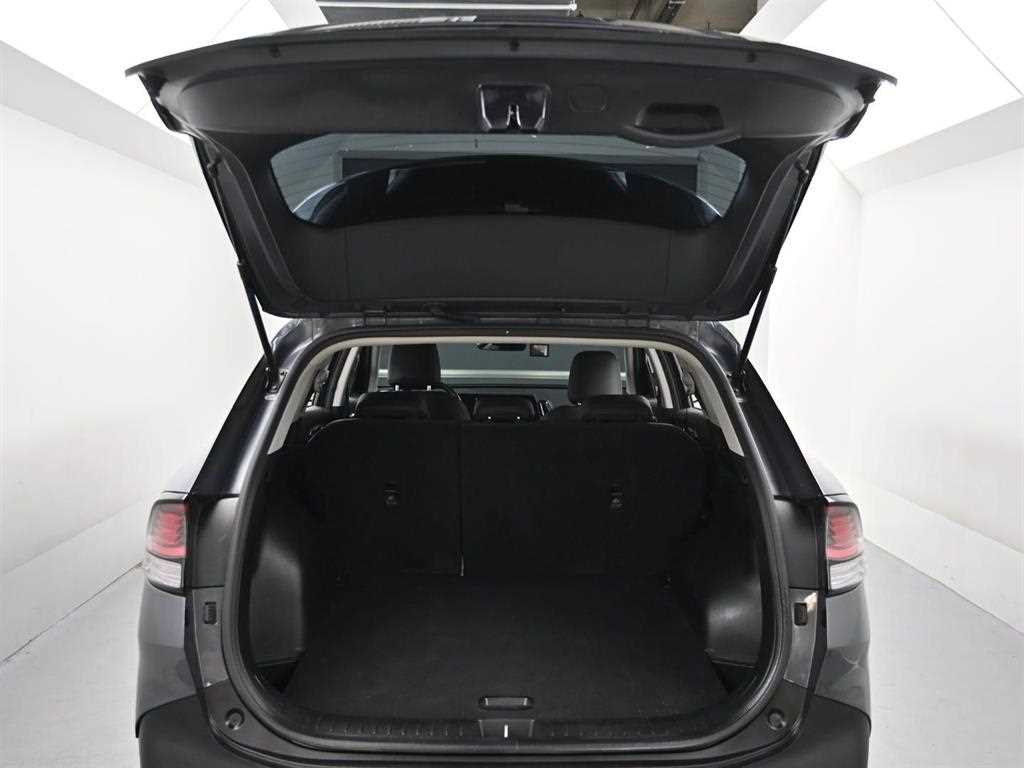 Kia Sportage — photo 18