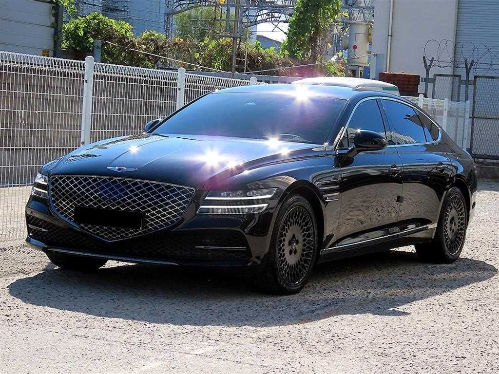 Genesis G80 — photo 02