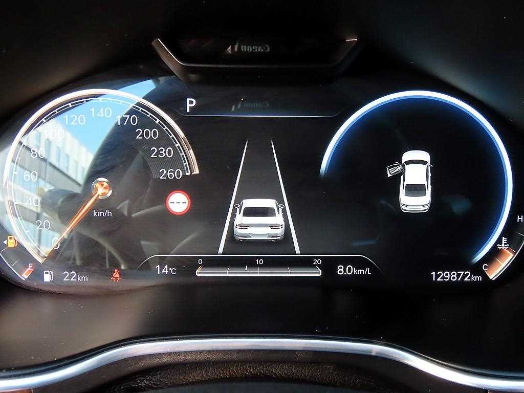 Genesis G80 — photo 09
