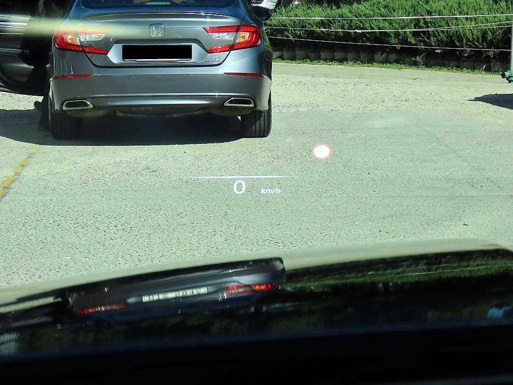 Genesis G80 — photo 10