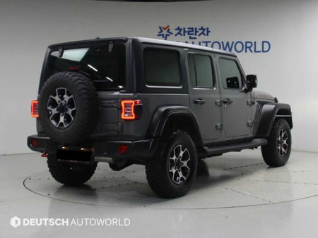 Jeep Wrangler — photo 02