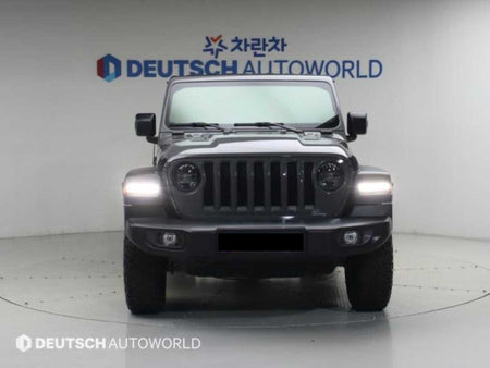 Jeep Wrangler — photo 03