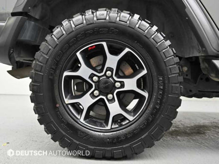 Jeep Wrangler — photo 05