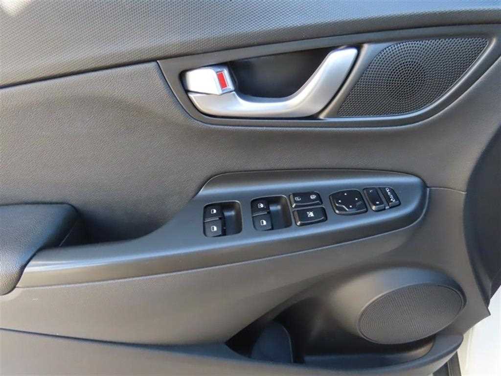 Hyundai Kona — photo 07