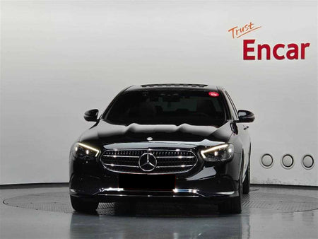Mercedes-Benz E-Class — photo 03