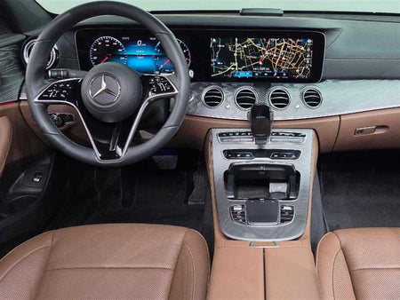 Mercedes-Benz E-Class — photo 05