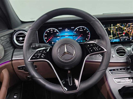 Mercedes-Benz E-Class — photo 06
