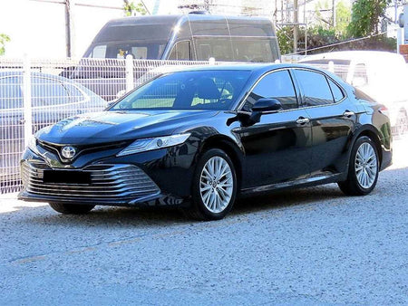 Toyota Camry — photo 02