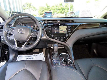 Toyota Camry — photo 07