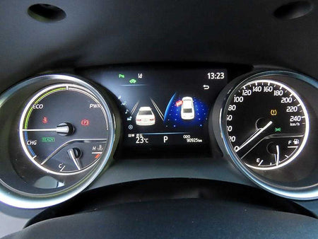 Toyota Camry — photo 09
