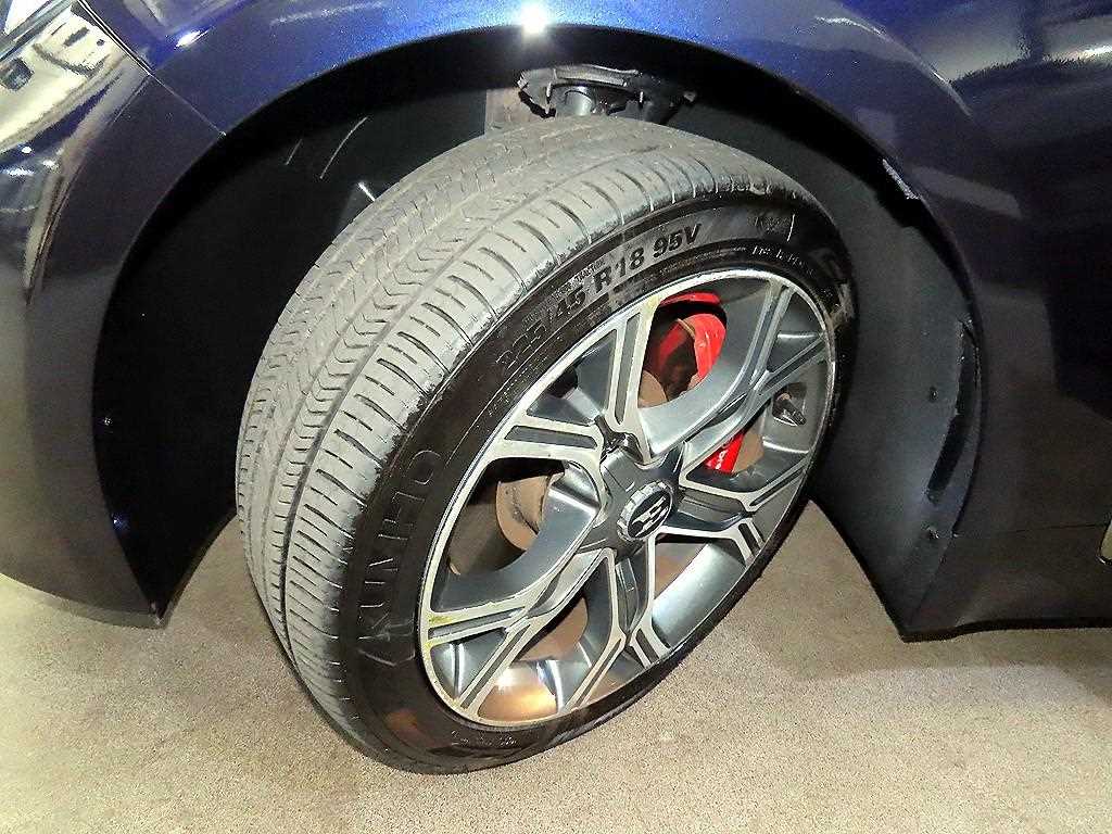 Kia Stinger — photo 20