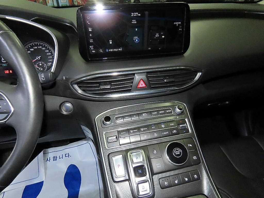 Hyundai Santafe — photo 11