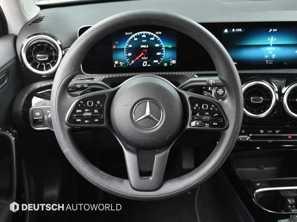 Mercedes-Benz A-Class — photo 14