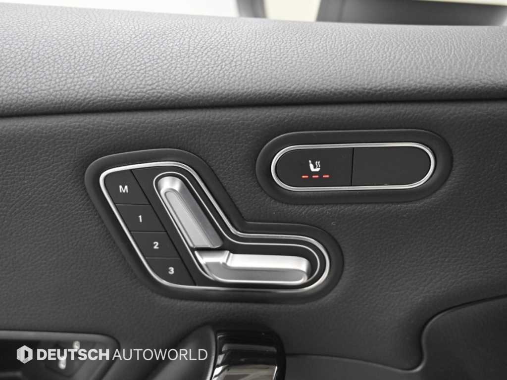Mercedes-Benz A-Class — photo 17