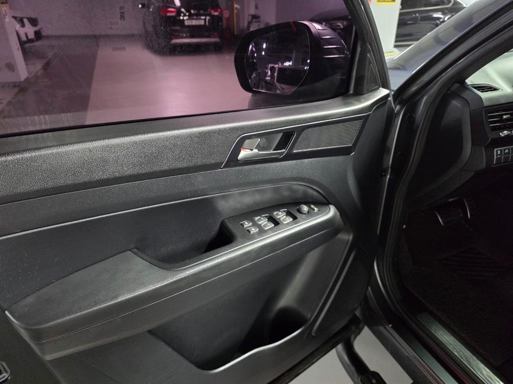 KGM Rexton — photo 09