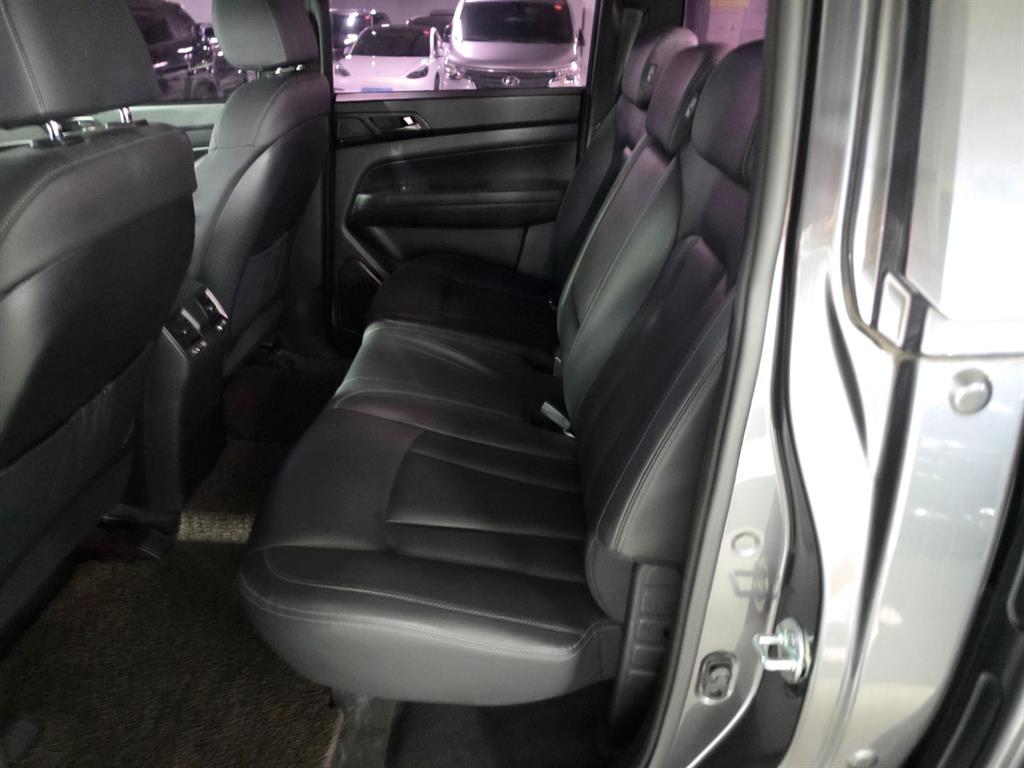KGM Rexton — photo 11
