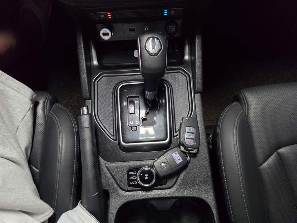 KGM Rexton — photo 17