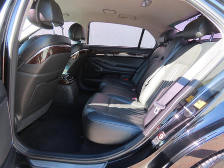 Genesis EQ900 — photo 06