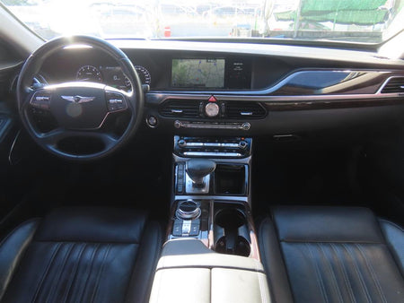 Genesis EQ900 — photo 09