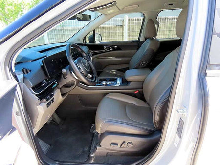 Kia Carnival — photo 05