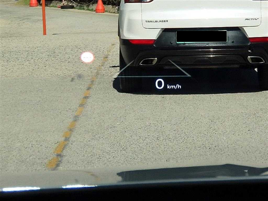 Kia Carnival — photo 11