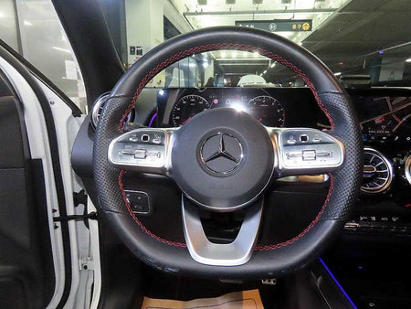 Mercedes-Benz GLB-Class — photo 08