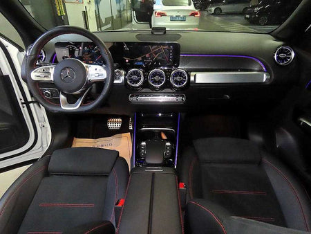 Mercedes-Benz GLB-Class — photo 10