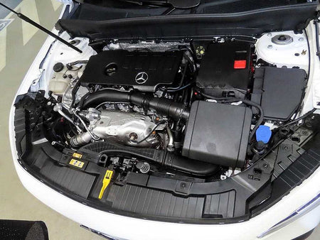 Mercedes-Benz GLB-Class — photo 19