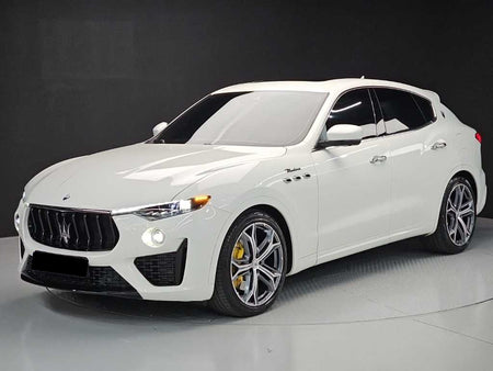 Maserati Levante — photo 01