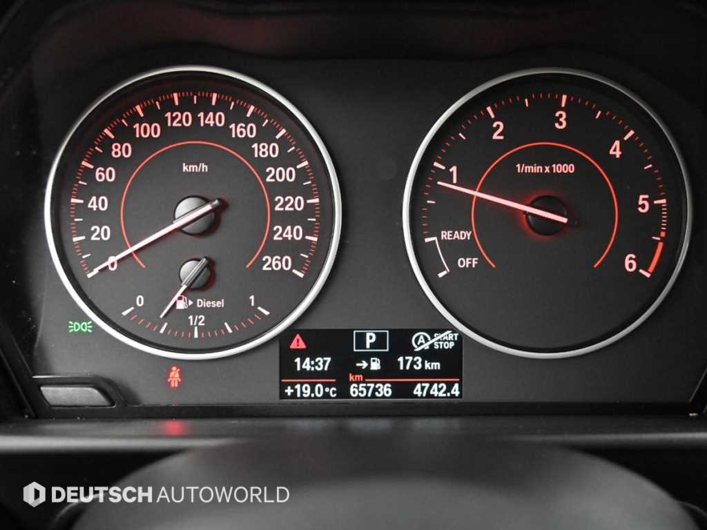 BMW 1-Series — photo 08