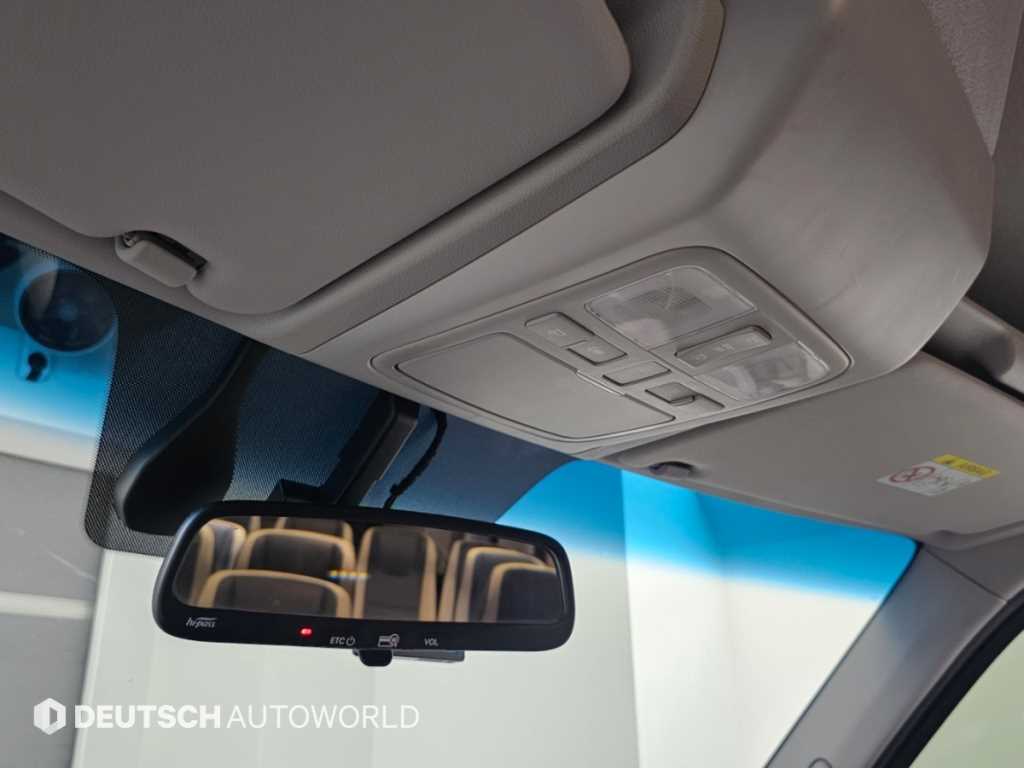 Hyundai Solati — photo 18