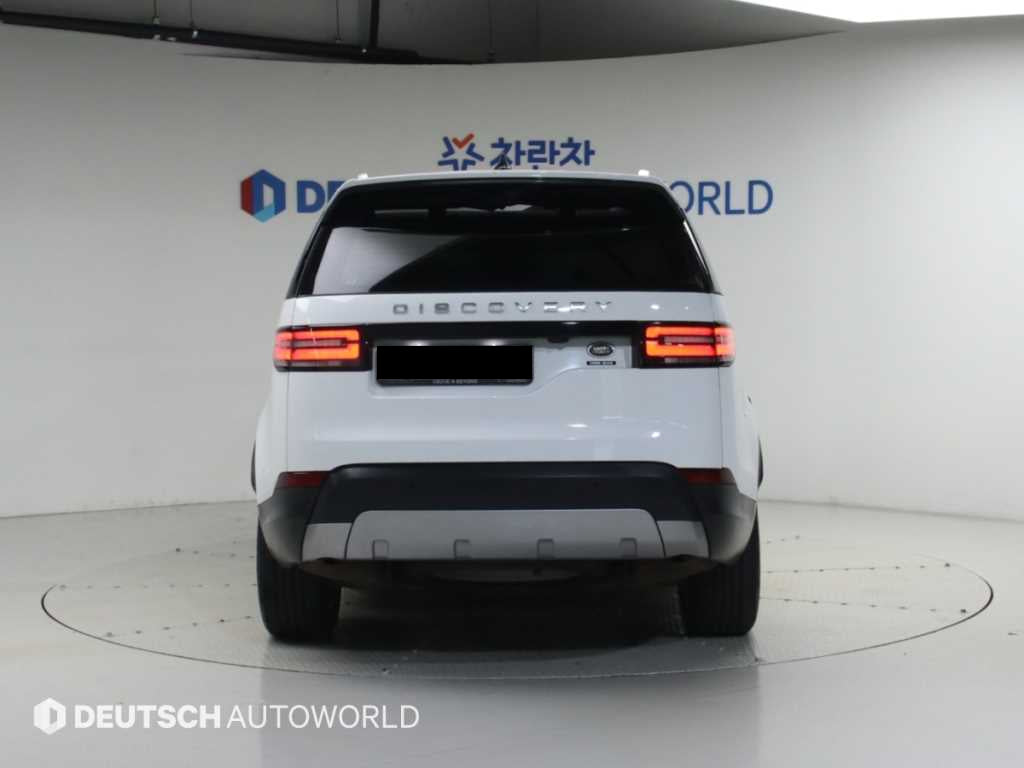 Land Rover Discovery — photo 04