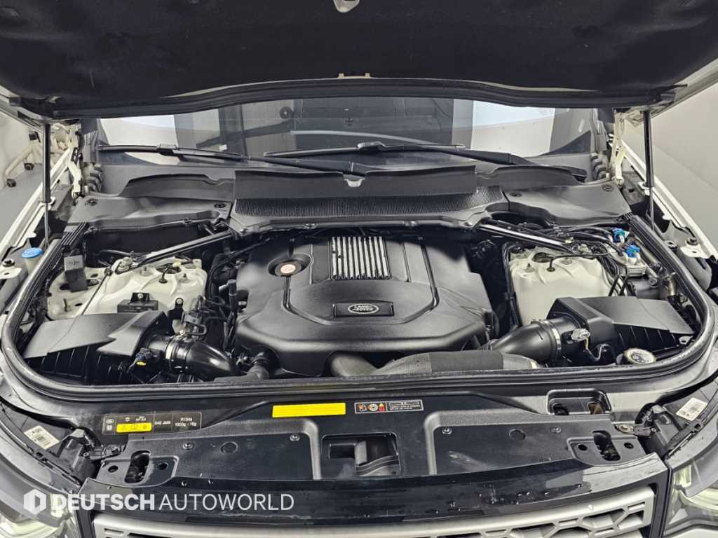 Land Rover Discovery — photo 06