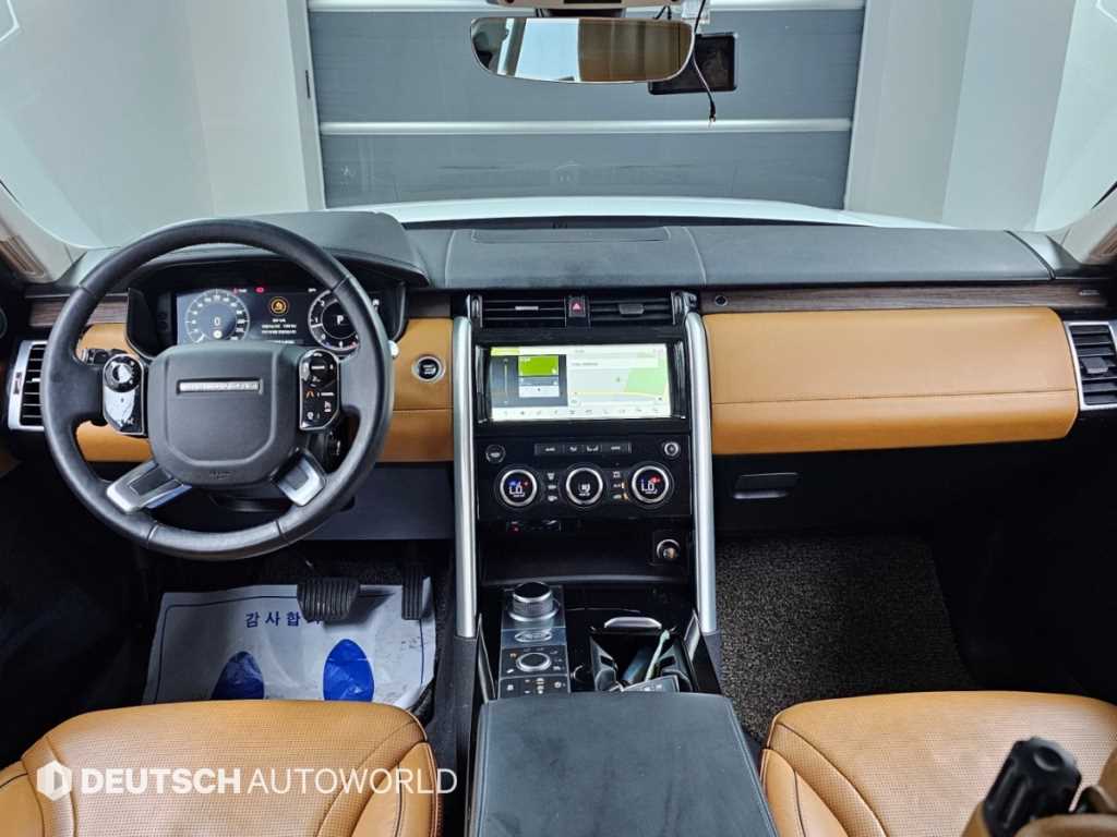 Land Rover Discovery — photo 07