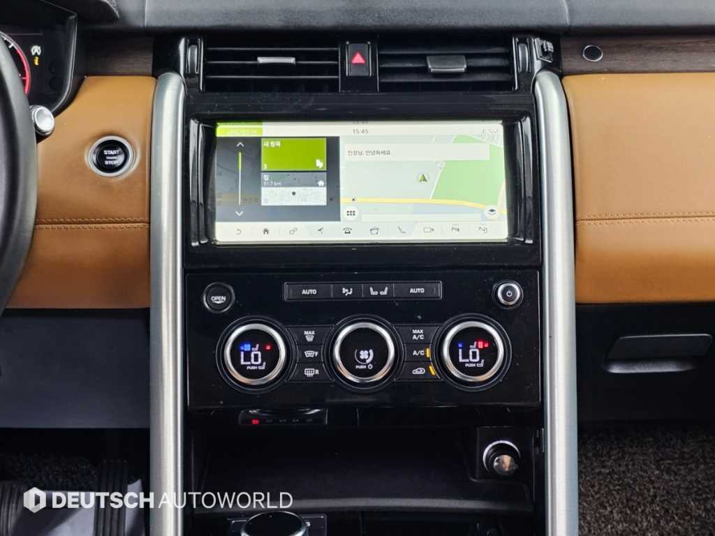 Land Rover Discovery — photo 18