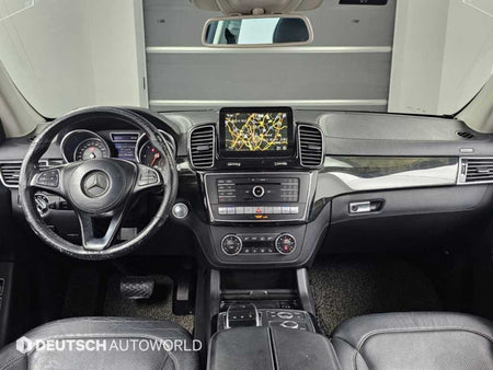 Mercedes-Benz GLS-Class — photo 07