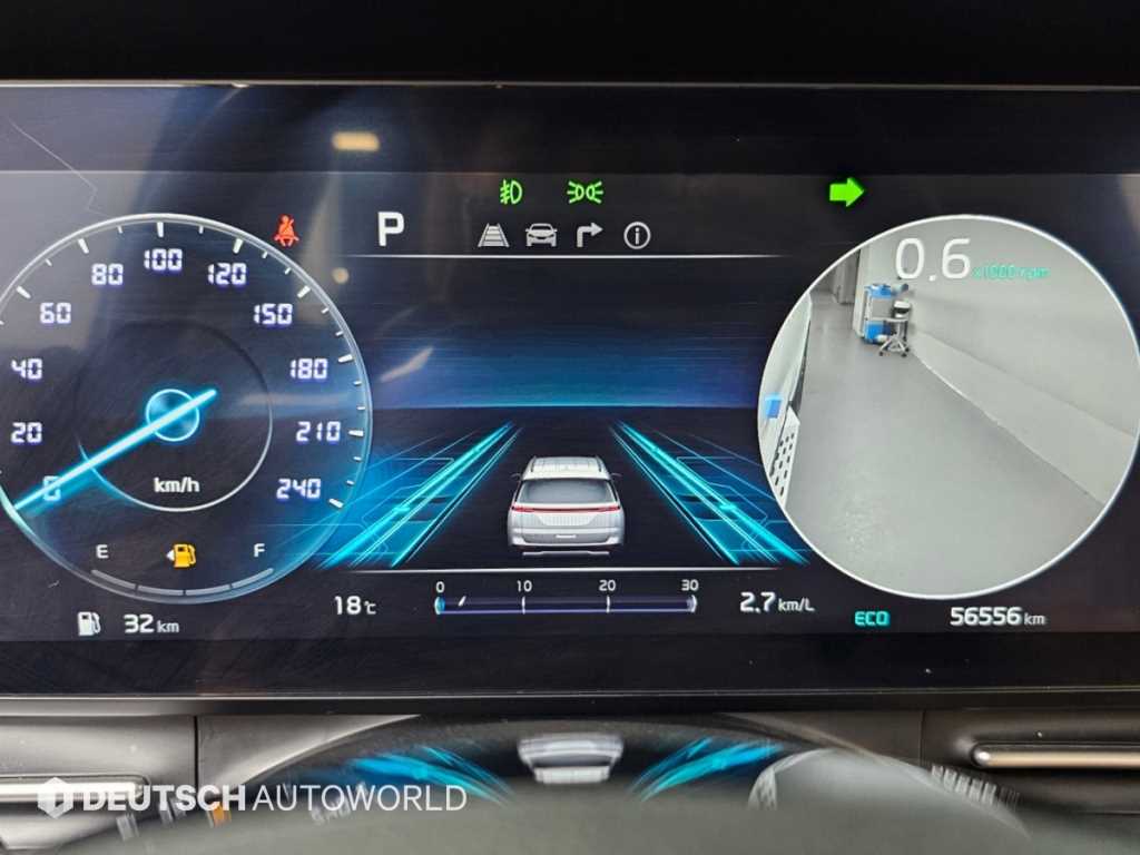 Kia Carnival — photo 08