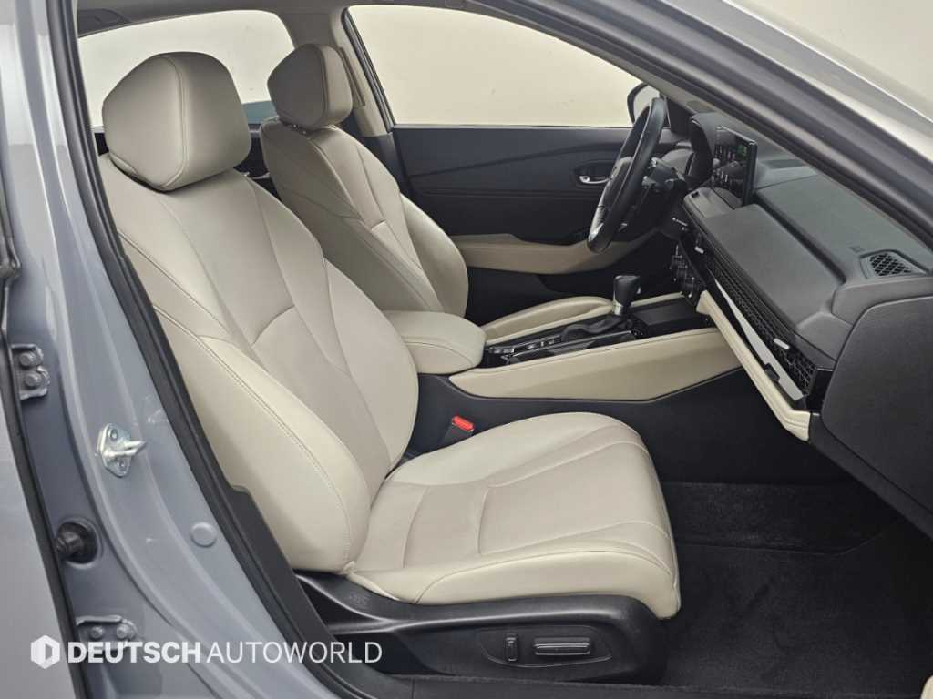Honda Accord — photo 10