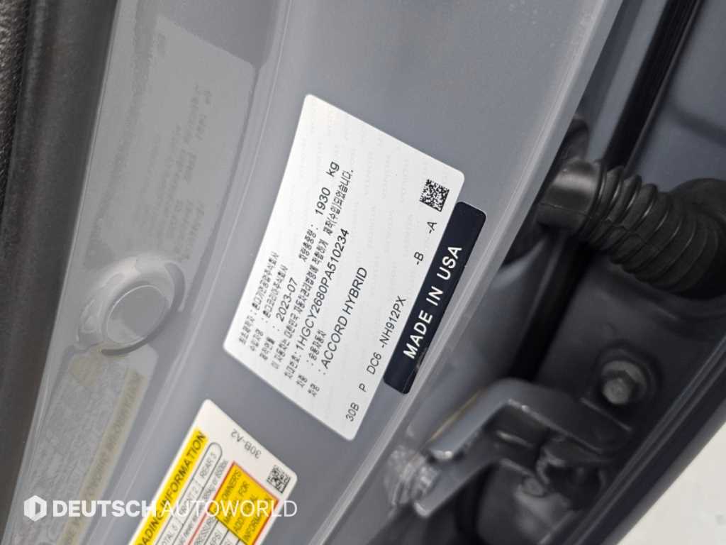 Honda Accord — photo 20